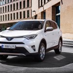 Toyota RAV 4 2017 in a new body: configurations, prices and photos