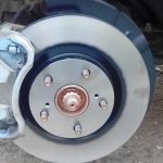 Toyota Rav 4 brake pads: selection and replacement